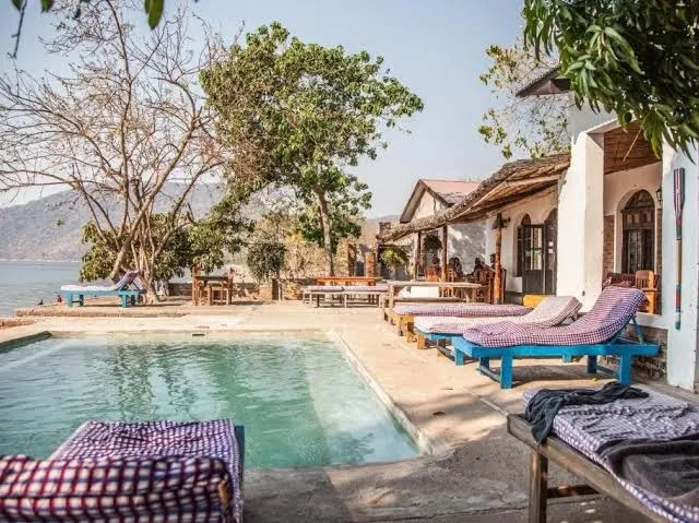 Thumbi View Lodge - Double Room, Cape Maclear exterior view