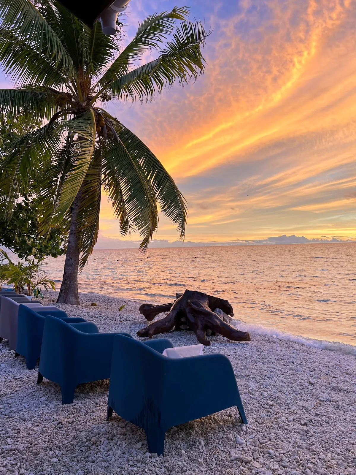 Tihimani Lodge, Rangiroa exterior view