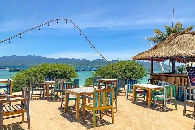 Tír na nÓg Beachfront Resort - Standard Double Room, Gili Islands exterior view