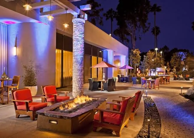 Torrance Marriott Redondo Beach, San Pedro exterior view