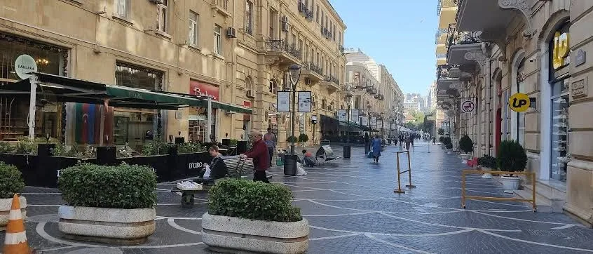 Travel Inn Hostel, Baku exterior view