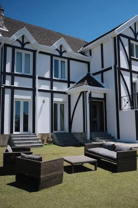 Tudor Barn, Nuwara Eliya exterior view