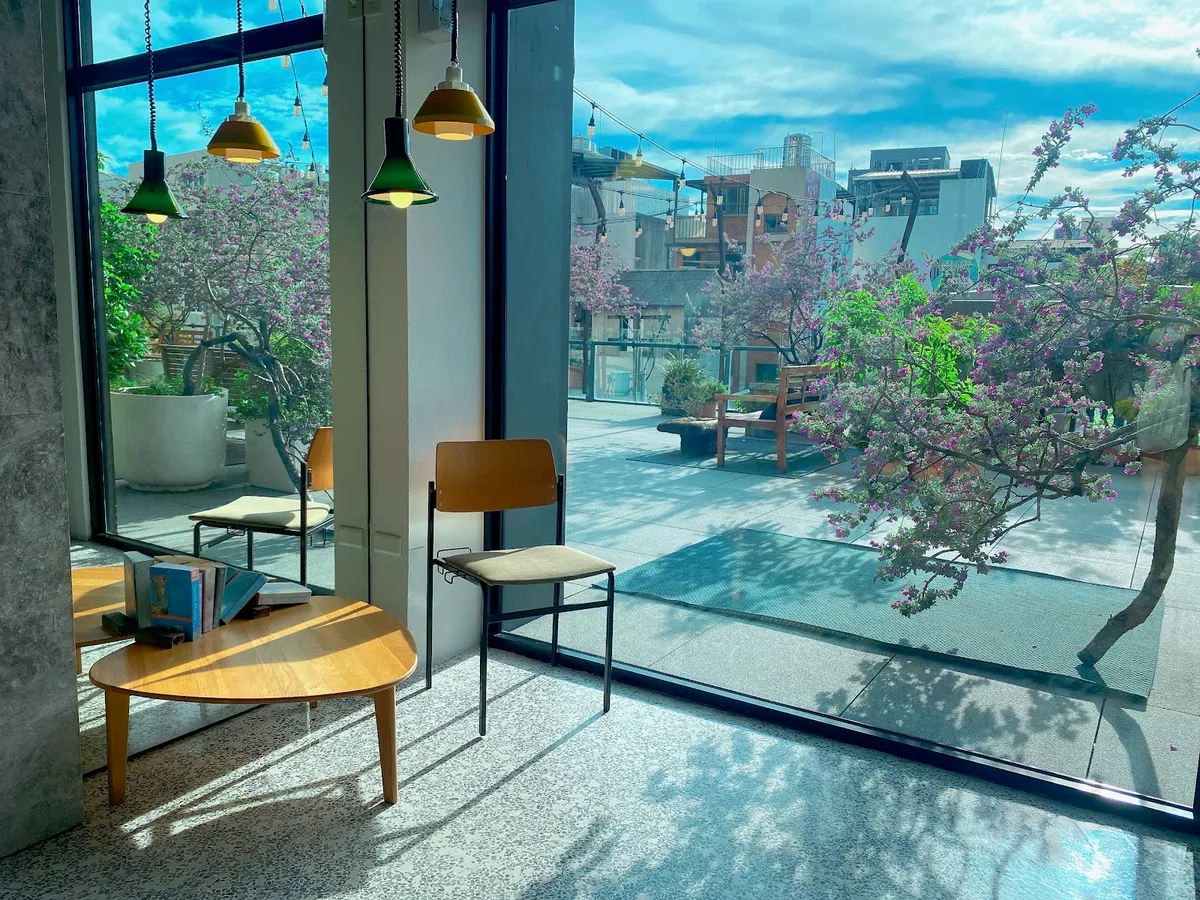 U.I.J Hotel & Hostel - 友愛街旅館, Tainan exterior view