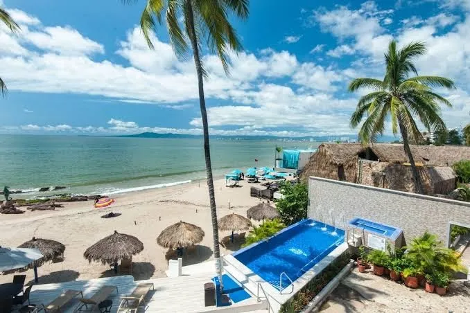 Vallarta Shores, Puerto Vallarta exterior view