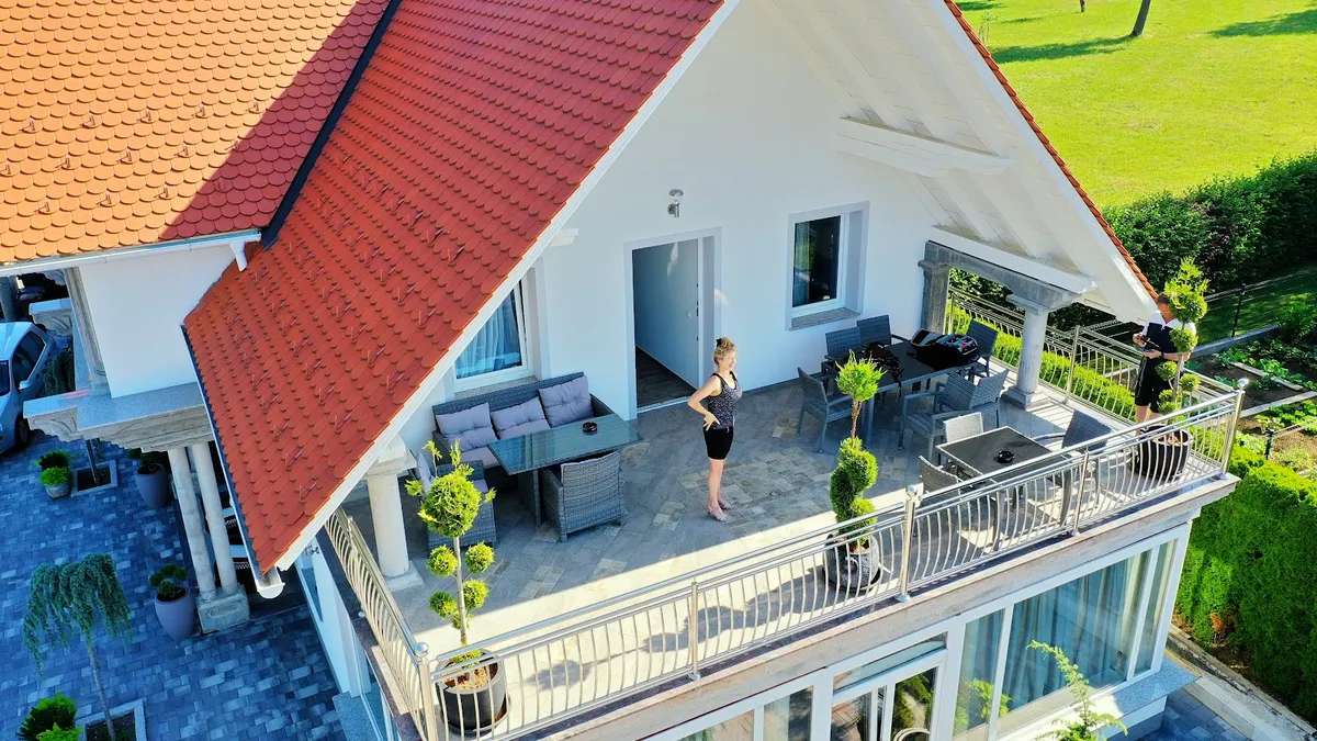 Vila LEMIC Postojna, MirMar,Marija Posega S.p, Postojna exterior view