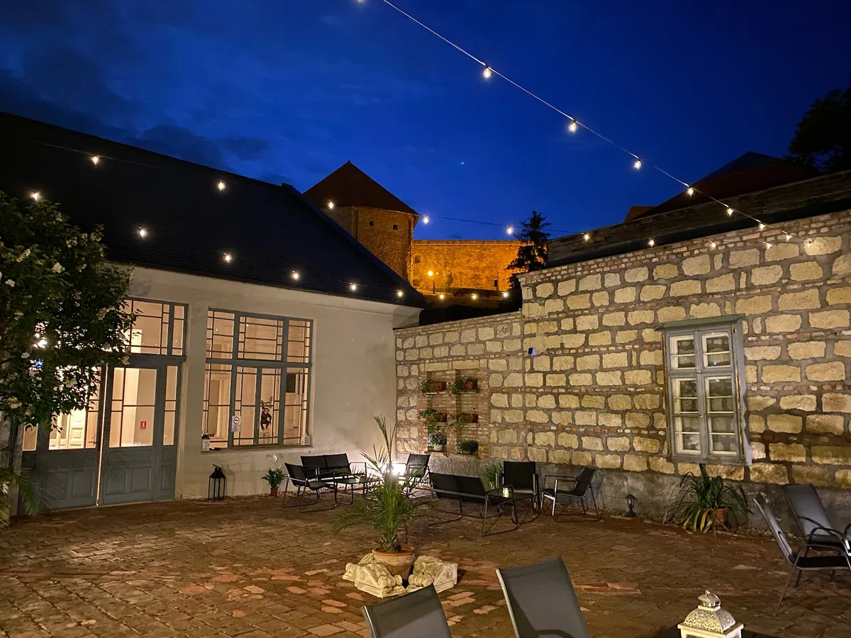 Villa Fazola, Eger exterior view
