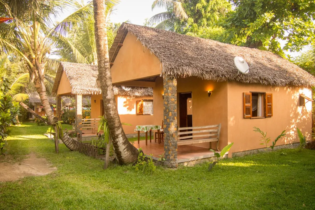 Villa Paradis, Ile Sainte Marie exterior view