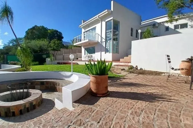 Villa Saffier, Windhoek exterior view