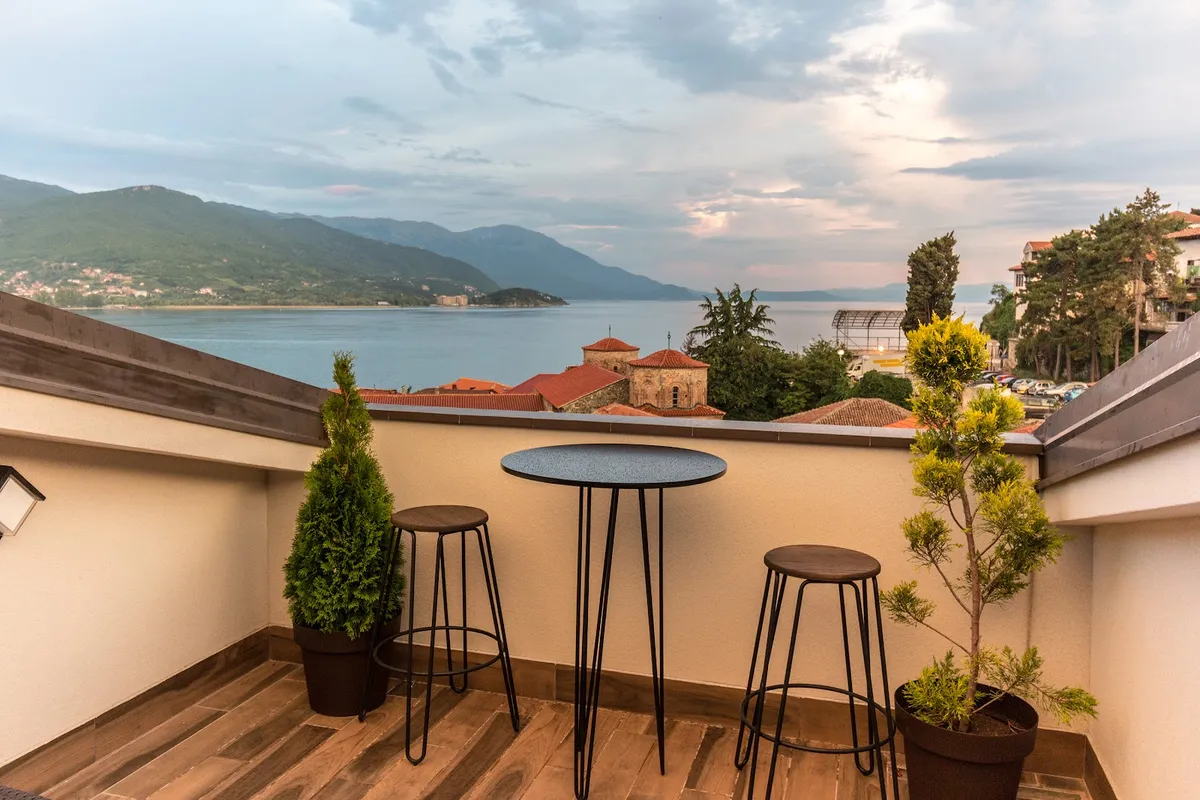 Villa Varosh, Ohrid exterior view