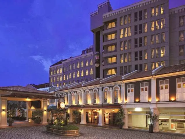 Village Hotel Albert Court, Little India exterior view