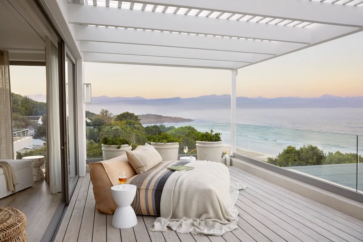 Walkers Beach, Garden Route exterior view