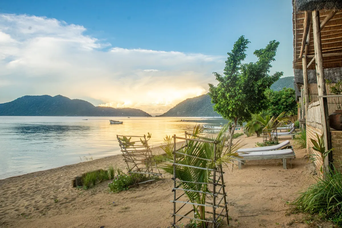Warm Heart Adventure Lodge, Cape Maclear exterior view