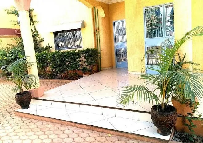 Welkom, Bobo Dioulasso exterior view