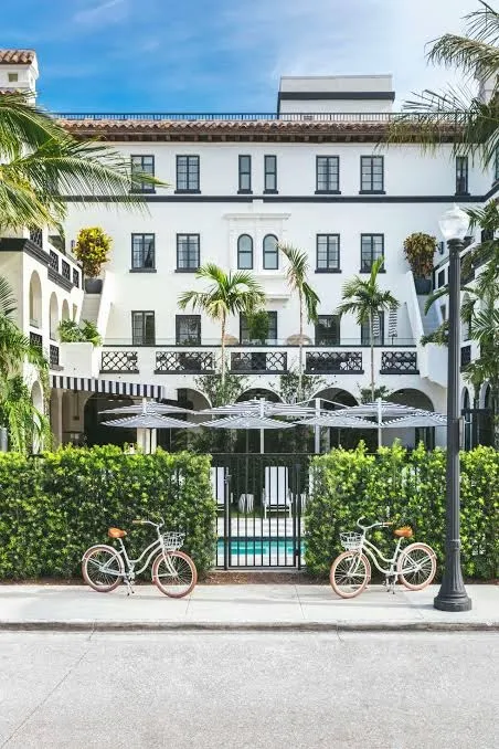 White Elephant Palm Beach, Palm Beach exterior view