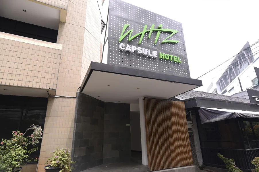 Whiz Capsule Hotel Thamrin Jakarta, Jakarta exterior view