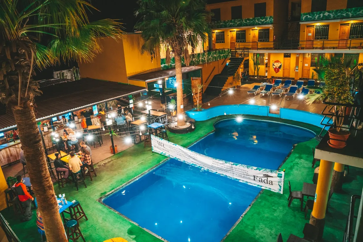 Wild Rover Huacachina, Huacachina exterior view