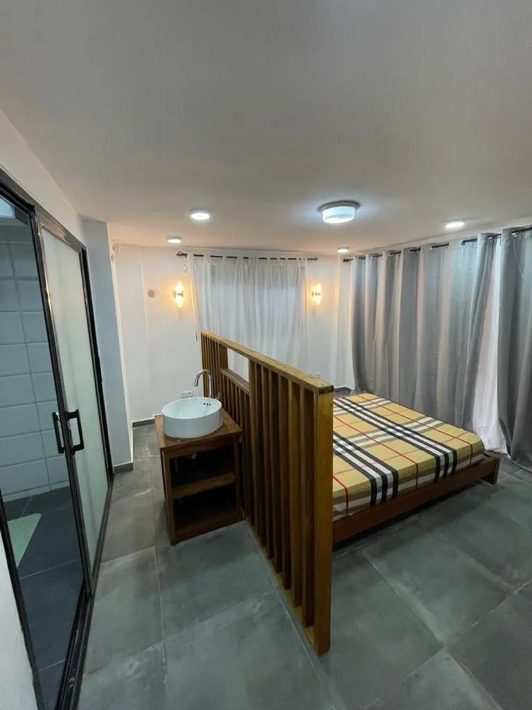 Wowo Loft, Brazzaville exterior view