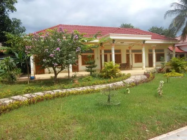 Xuanmai Garden Resort, Pakse exterior view