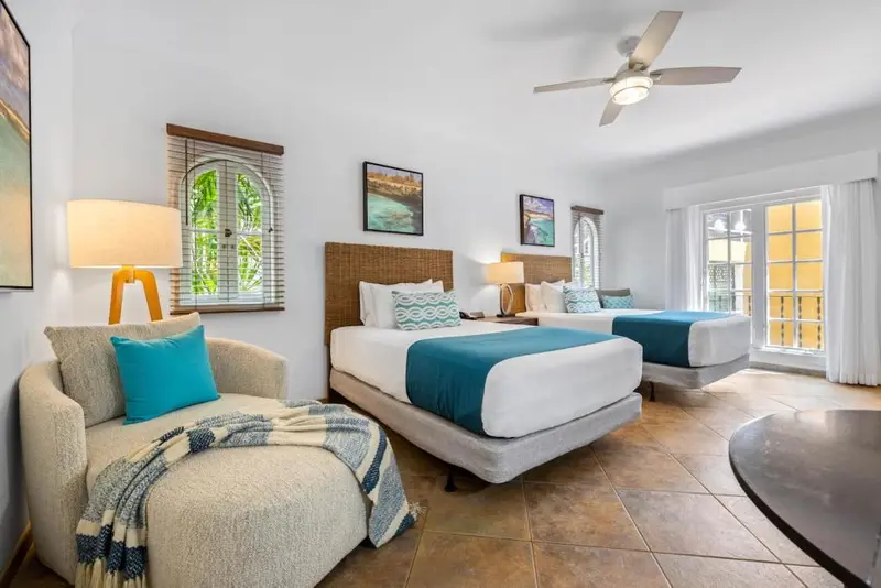 Harbour Village Beach Club hotel interior