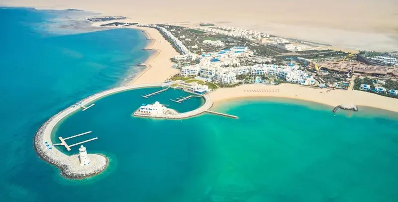 Hilton Salwa Beach Resort hotel interior
