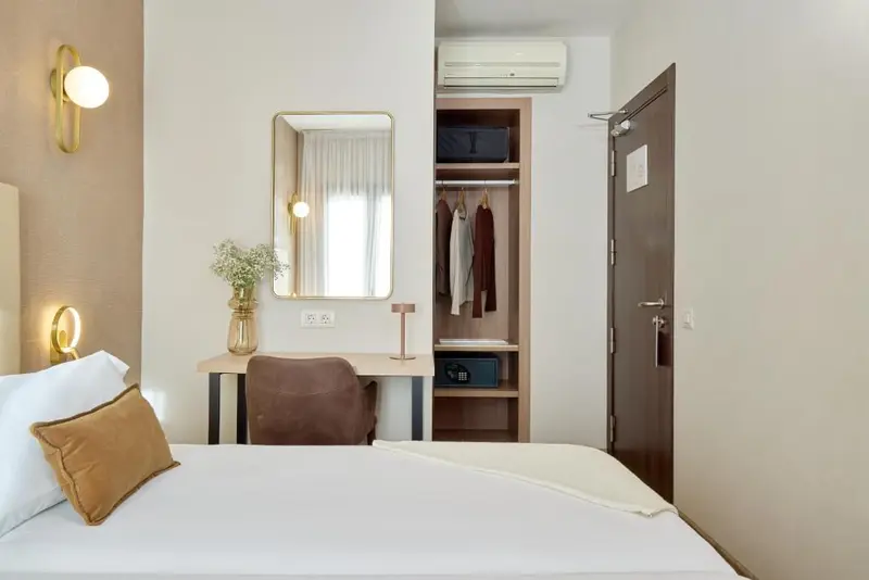 Hostal Centric Barcelona hotel interior