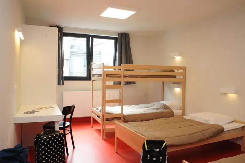 Hostel Bruegel hotel interior