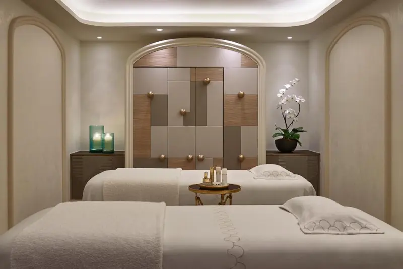 Interior de Hôtel de Crillon em Place de la Concorde, Paris