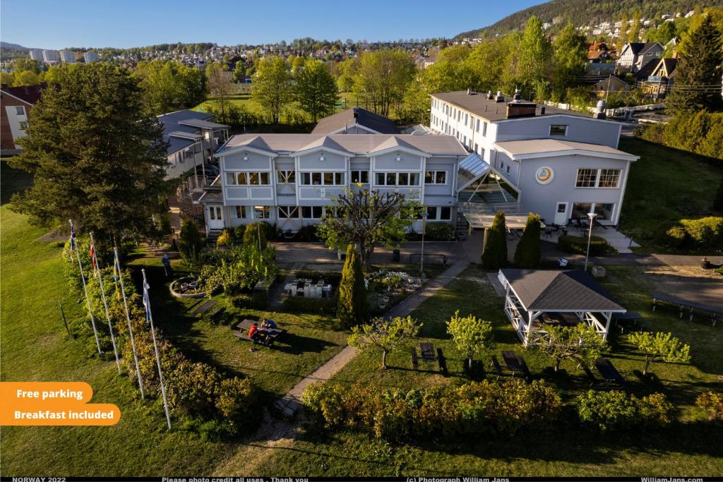 HI Oslo Haraldsheim hostel exterior in Grefsen, Oslo