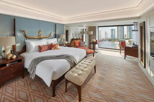 Mandarin Oriental Bangkok interior in Riverside, Bangkok