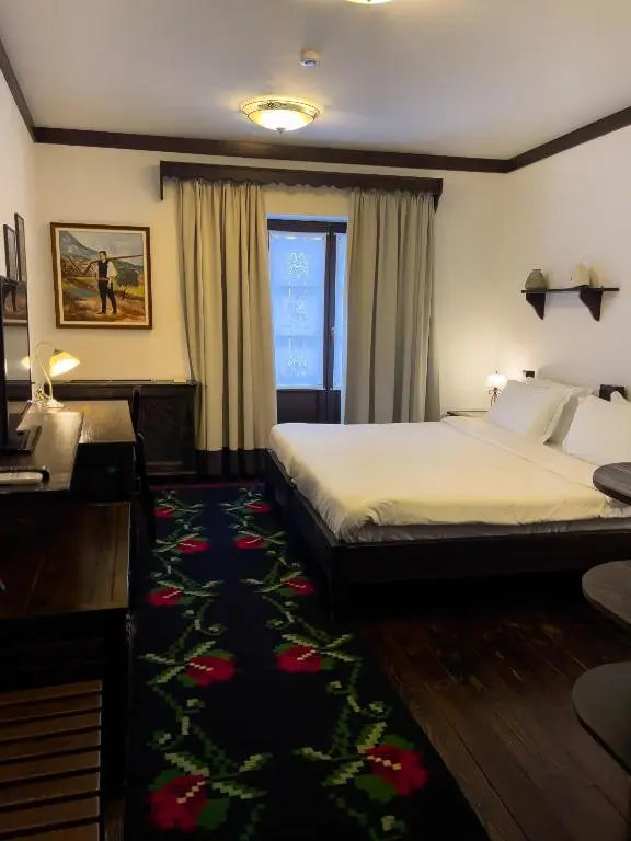 Hotel Mangalemi hotel interior
