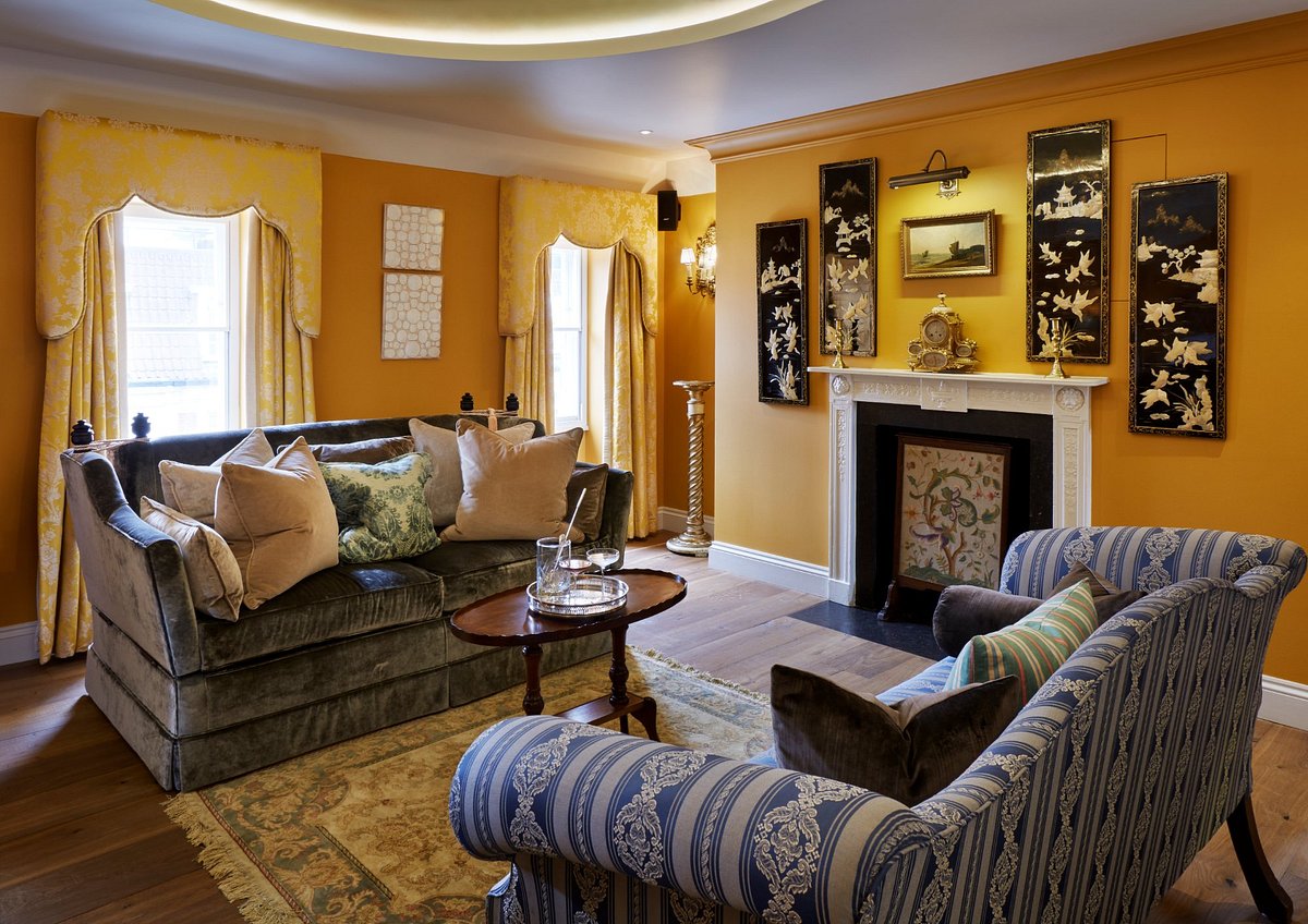 The Zetter Townhouse Marylebone interior in Marylebone, London