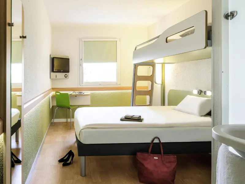 Ibis Stuttgart City hotel interior