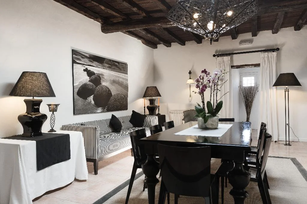 Agroturisme Can Guillem hotel interior