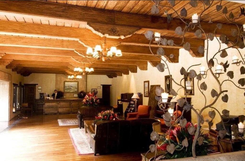 Airport Hotel Antigua hotel interior