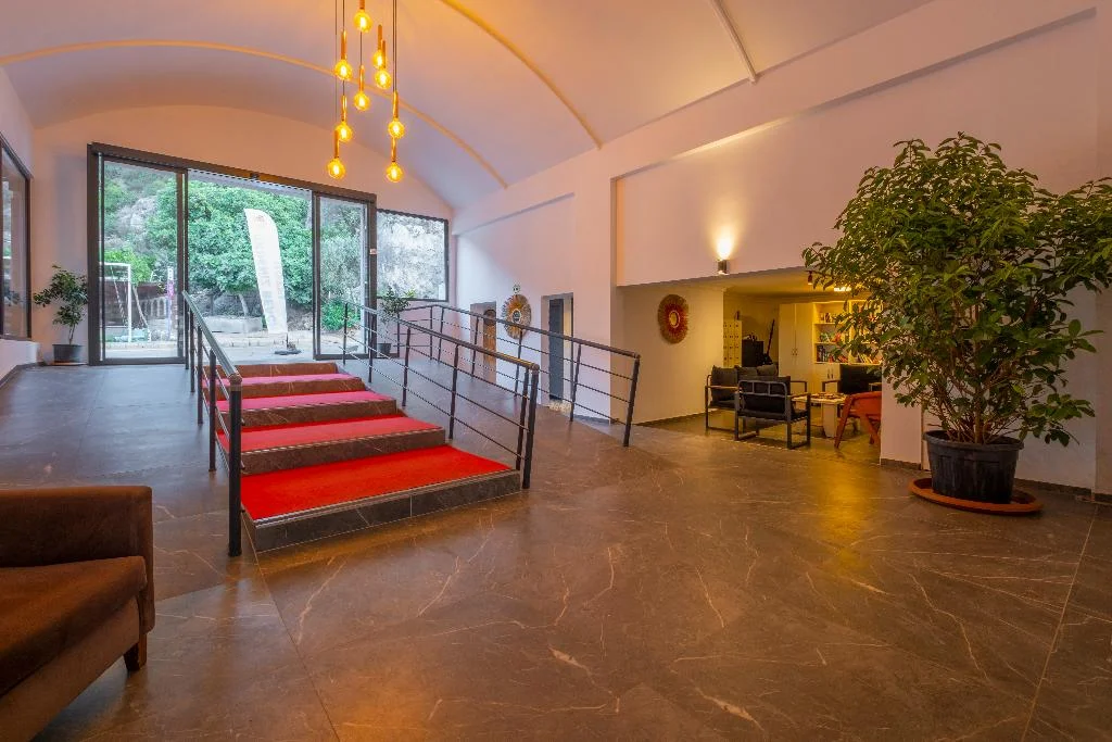 Akdeniz Beach Hotel hotel interior