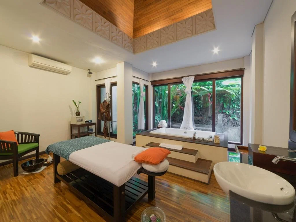 Alaya Resort Ubud hotel interior