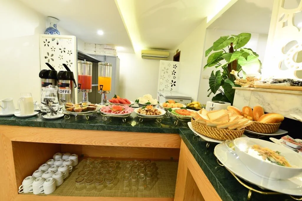 Amorita Resort hotel interior