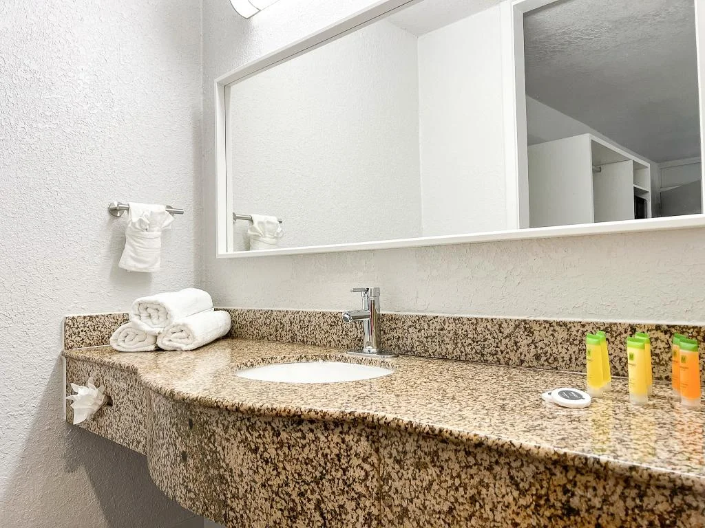 Andaz Savannah hotel interior