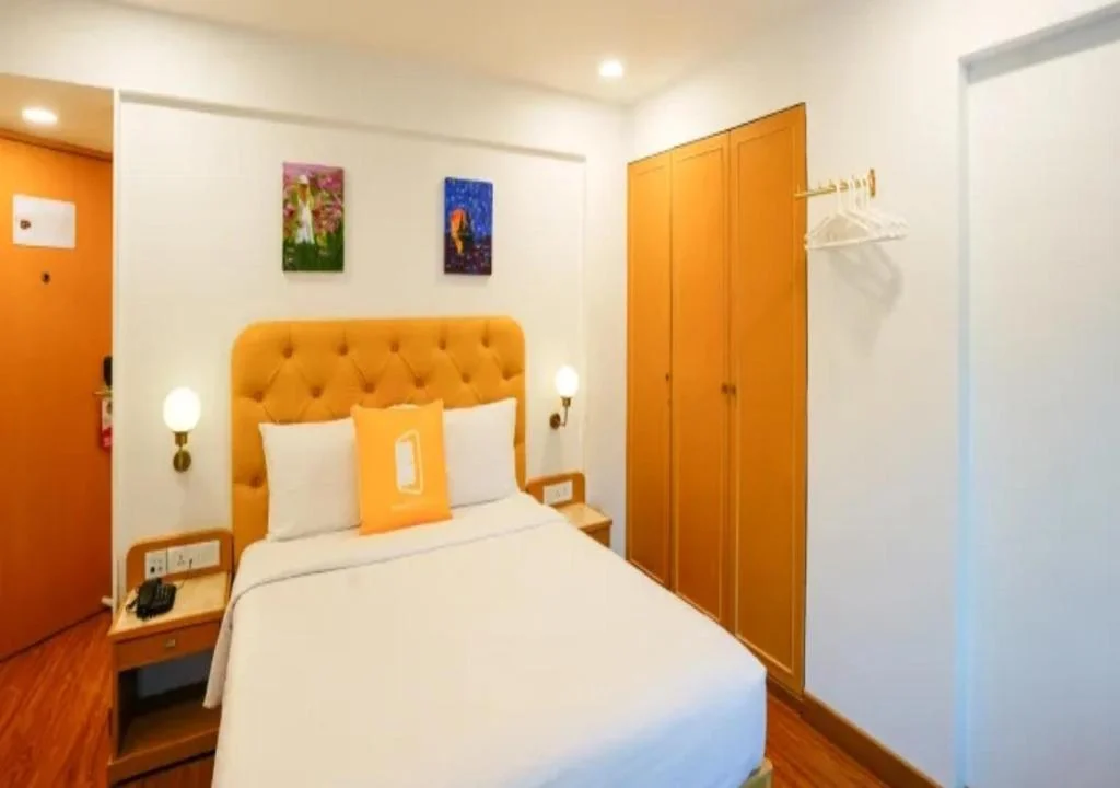 Bloom Hotel Bandra hotel interior