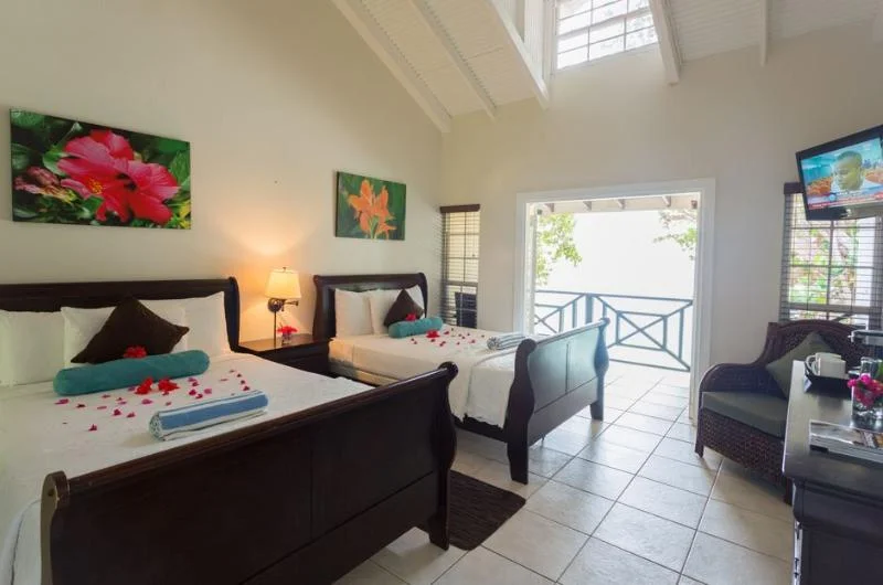 Blue Waters Hotel hotel interior