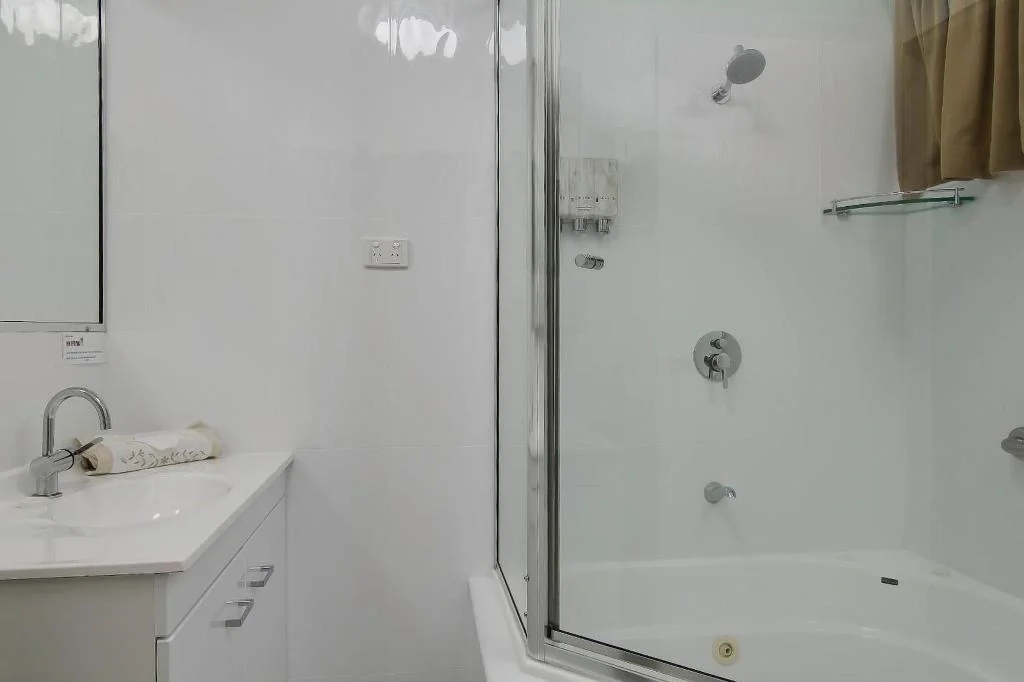 Cara Suites Hotel hotel interior