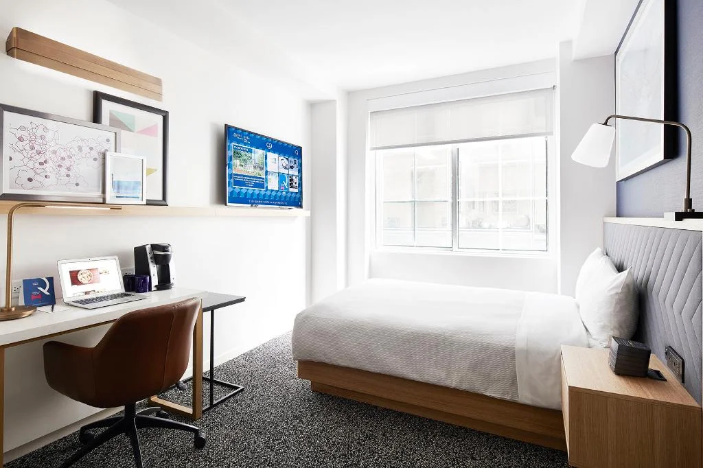 Club Quarters Hotel, Washington DC hotel interior