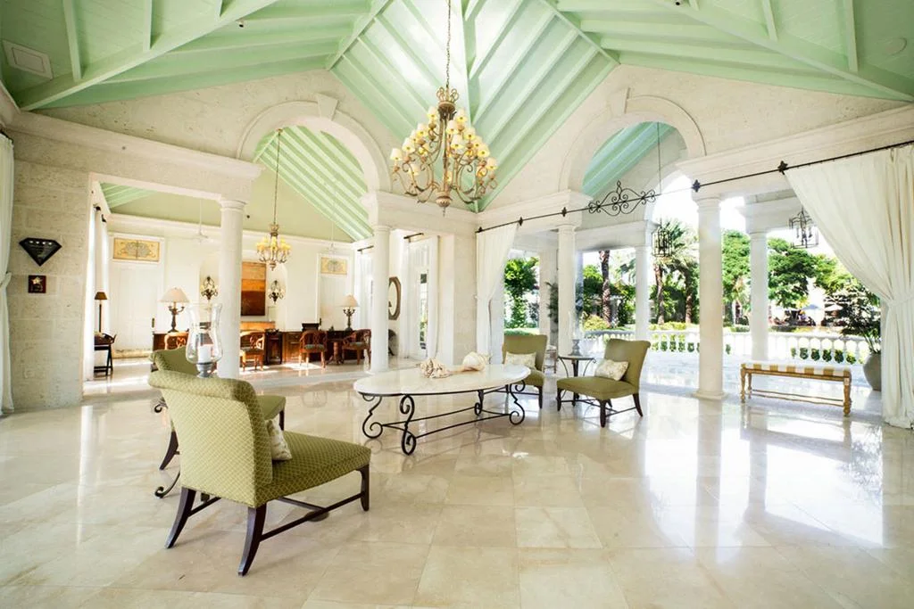 Comfort Suites Turks and Caicos hotel interior