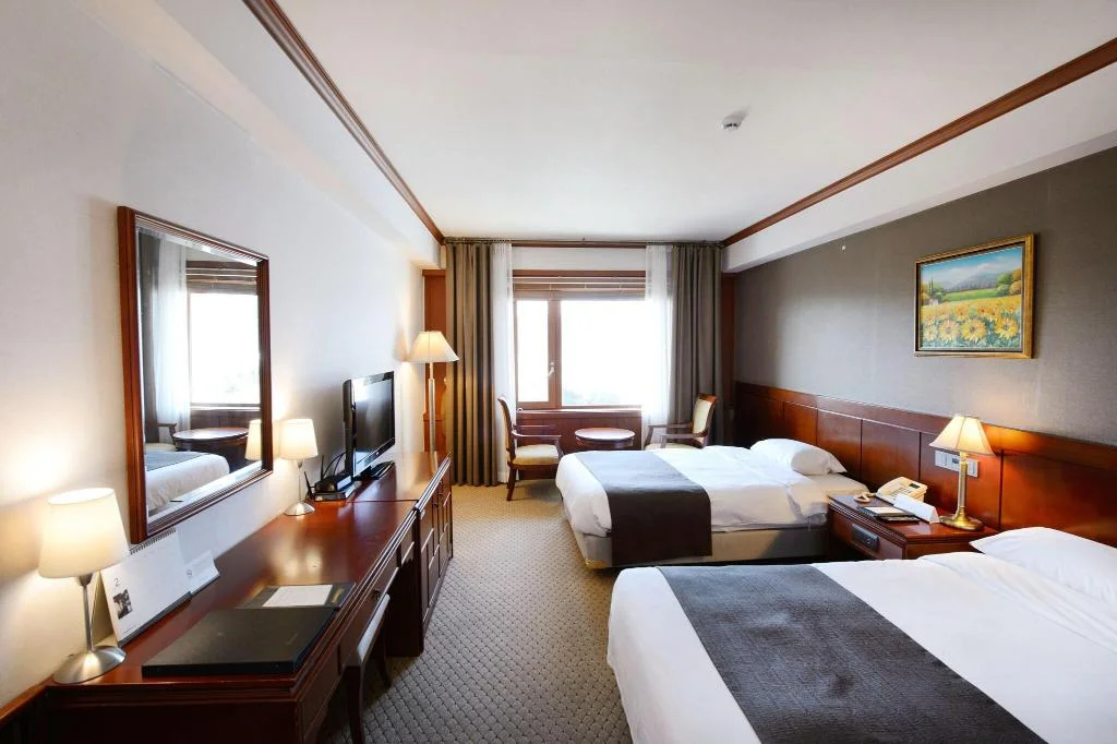 Commodore Hotel Gyeongju hotel interior