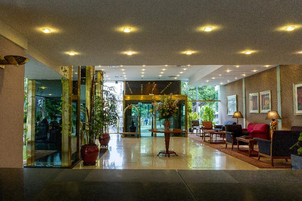 Conte Hotel hotel interior