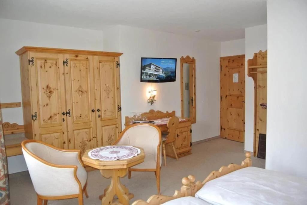 Corvatsch Hotel hotel interior