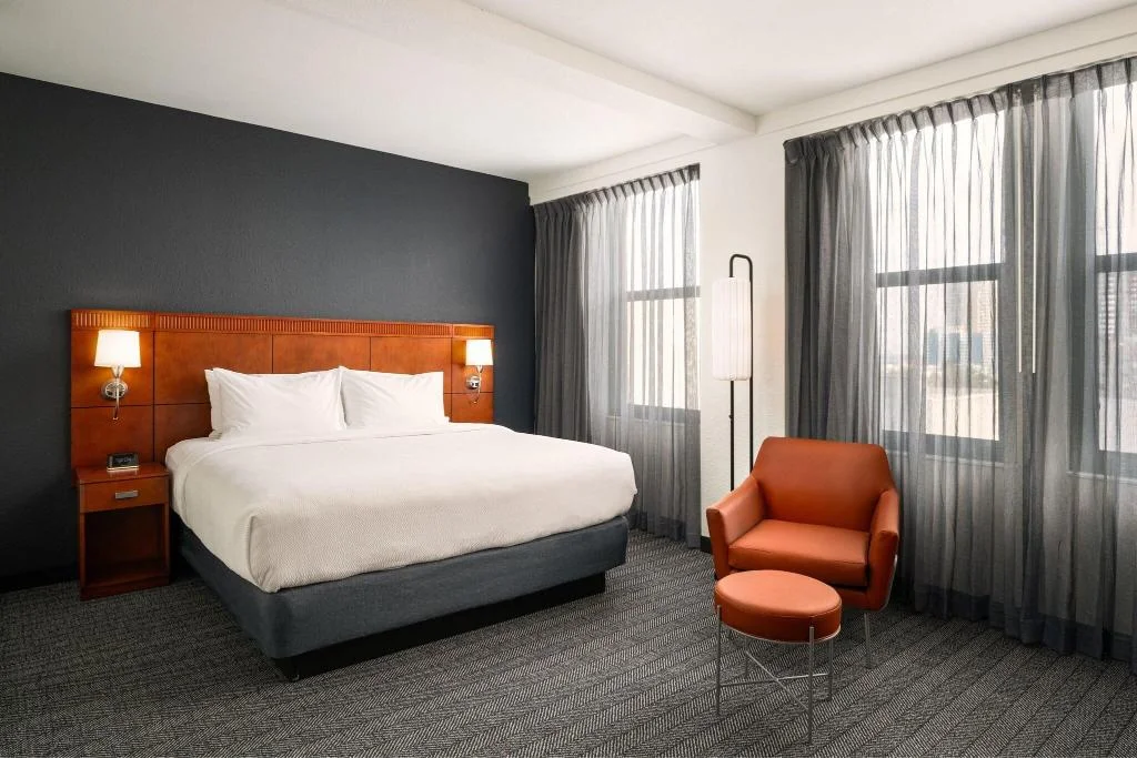Courtyard by Marriott Saint Petersburg Vasilievsky hotel interior