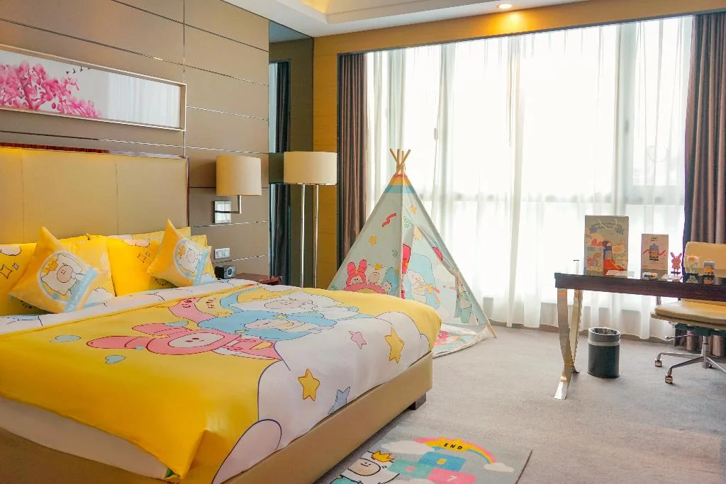 Crowne Plaza Shenzhen Longgang City Centre hotel interior
