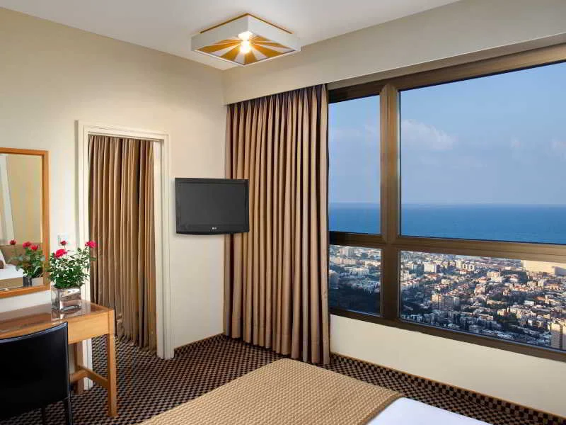 Dan Panorama Haifa hotel interior