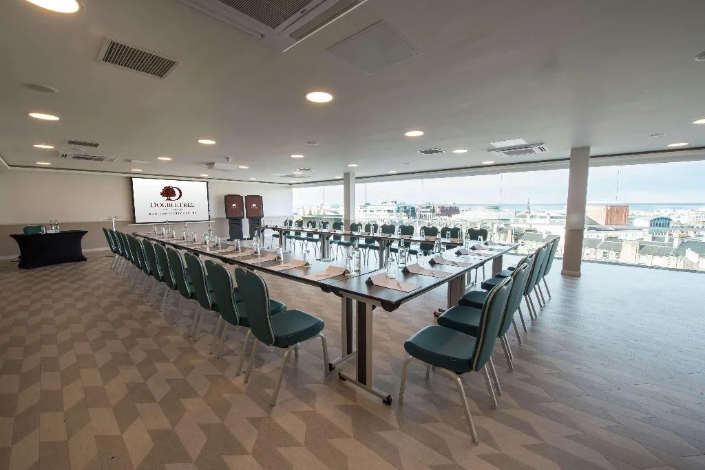 DoubleTree by Hilton Hotel Bahrain City Centre hotel interior